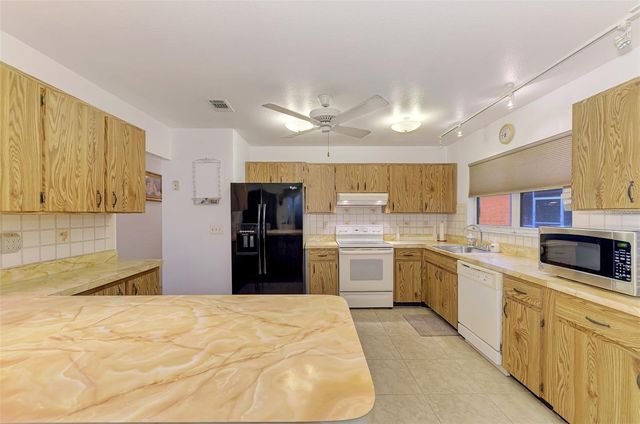 5285 BROPHY STREET, North Port, FL 34287