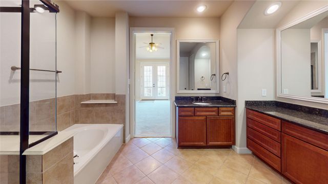 6753 Cabrillo 41, Irving, TX 75039