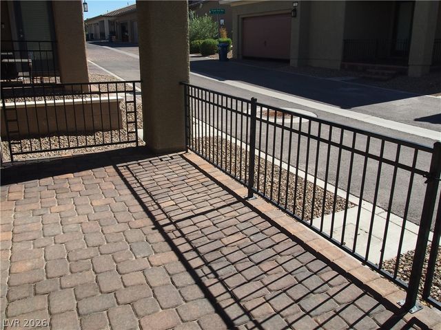 735 Orange Plume Walk, Henderson, NV 89011