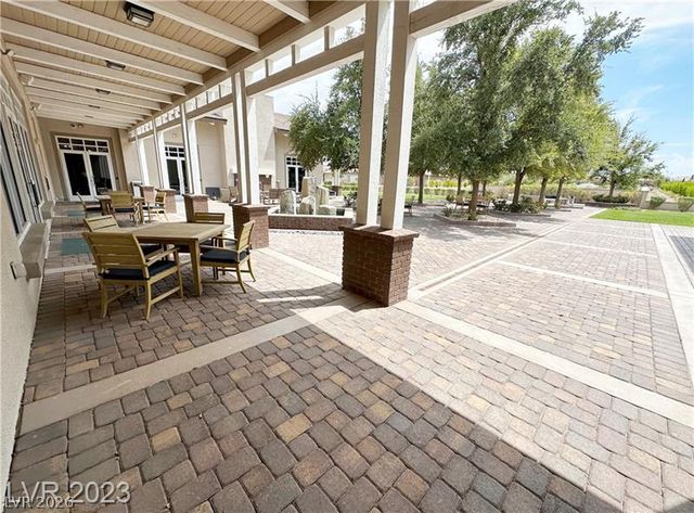 735 Orange Plume Walk, Henderson, NV 89011