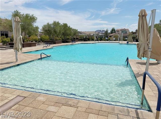 735 Orange Plume Walk, Henderson, NV 89011