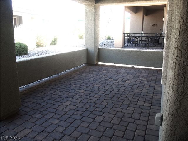 735 Orange Plume Walk, Henderson, NV 89011