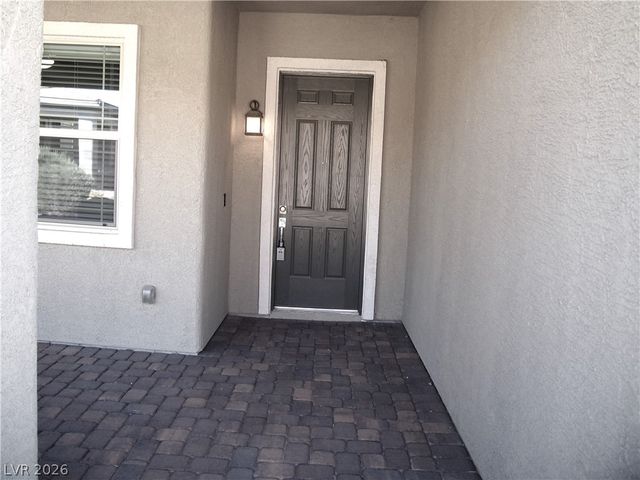 735 Orange Plume Walk, Henderson, NV 89011