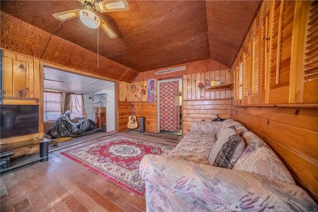 4124 Spruce Trail, Frazier Park, CA 93225