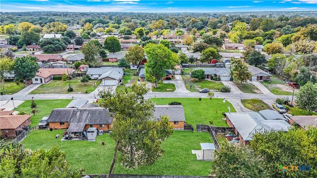 137 Lullwood Dr, New Braunfels, TX 78130