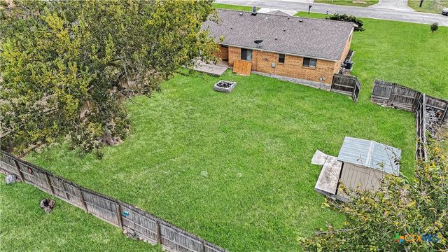 137 Lullwood Dr, New Braunfels, TX 78130