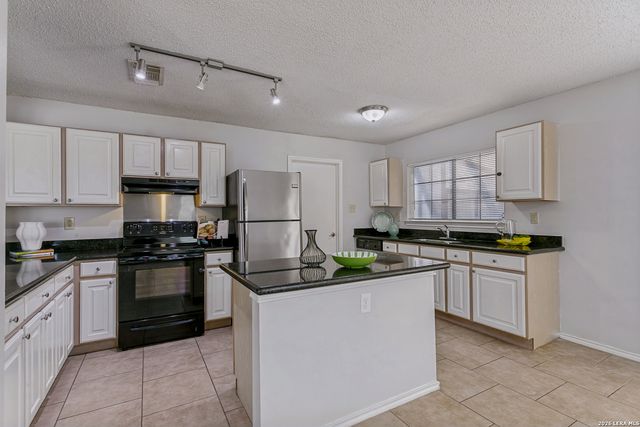 5502 Summer Fest, San Antonio, TX 78244