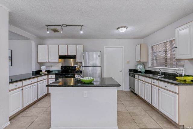 5502 Summer Fest, San Antonio, TX 78244