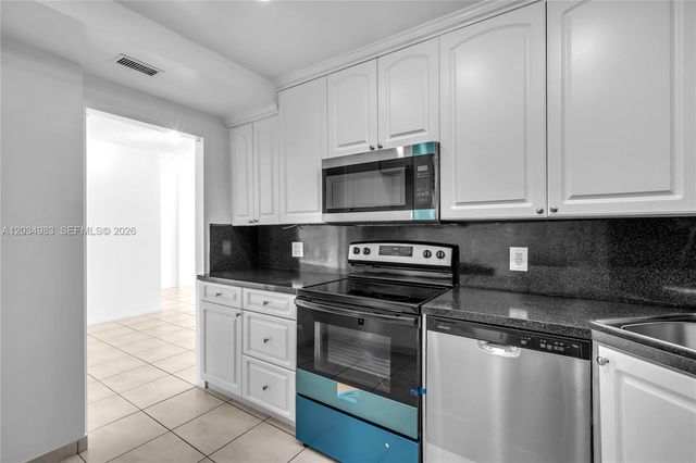 9381 E Bay Harbor Dr 504N, Bay Harbor Islands, FL 33154