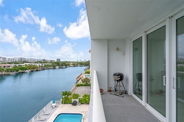 9381 E Bay Harbor Dr 504N, Bay Harbor Islands, FL 33154
