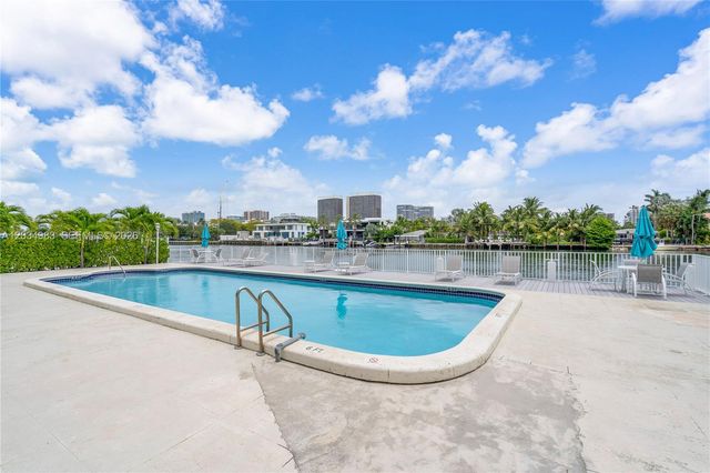 9381 E Bay Harbor Dr 504N, Bay Harbor Islands, FL 33154