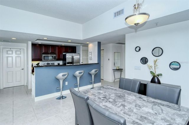 800 N TAMIAMI TRAIL 203, Sarasota, FL 34236