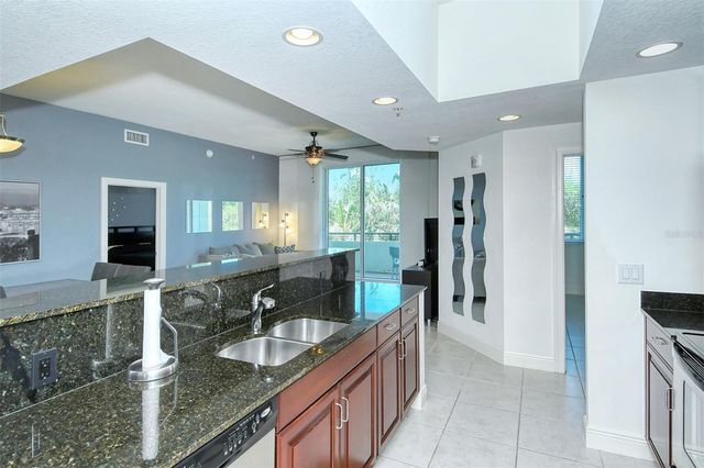 800 N TAMIAMI TRAIL 203, Sarasota, FL 34236