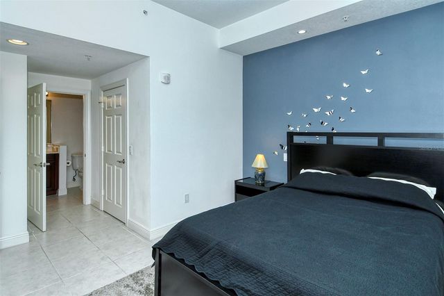 800 N TAMIAMI TRAIL 203, Sarasota, FL 34236