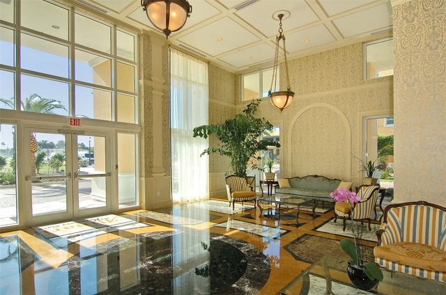 800 N TAMIAMI TRAIL 203, Sarasota, FL 34236