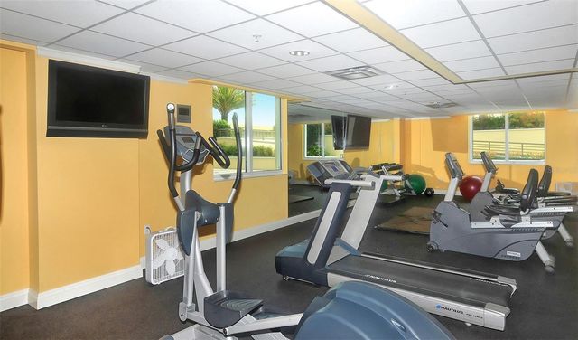 800 N TAMIAMI TRAIL 203, Sarasota, FL 34236