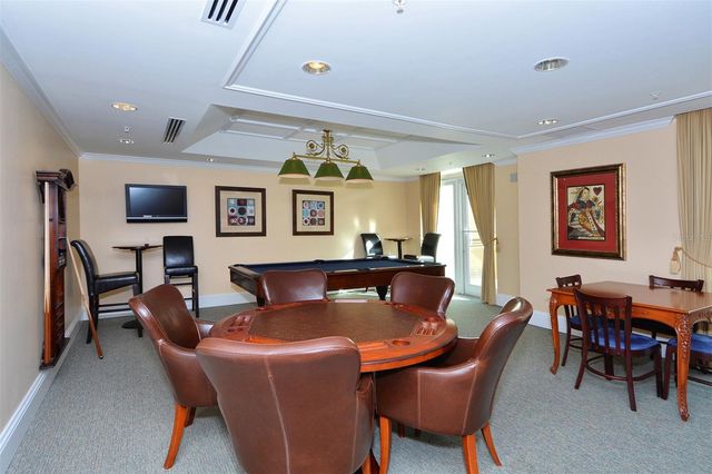 800 N TAMIAMI TRAIL 203, Sarasota, FL 34236