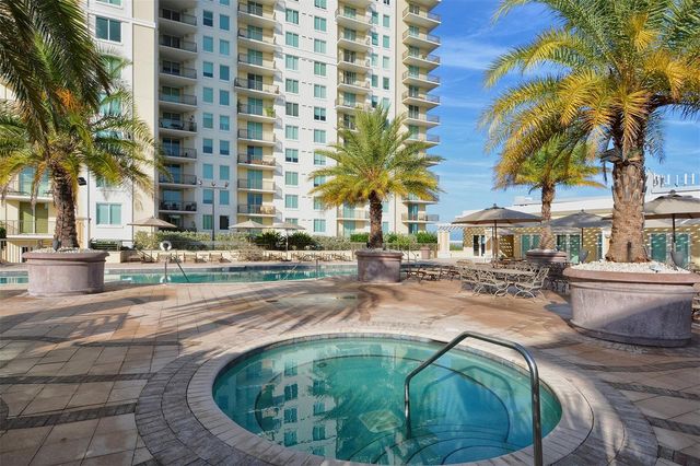 800 N TAMIAMI TRAIL 203, Sarasota, FL 34236