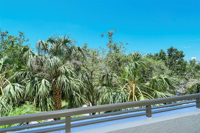 800 N TAMIAMI TRAIL 203, Sarasota, FL 34236