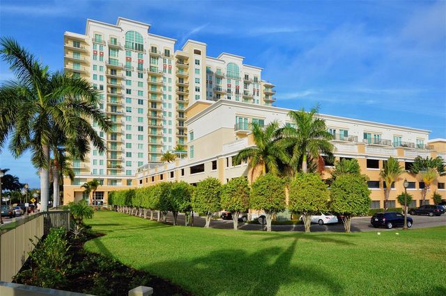 800 N TAMIAMI TRAIL 203, Sarasota, FL 34236