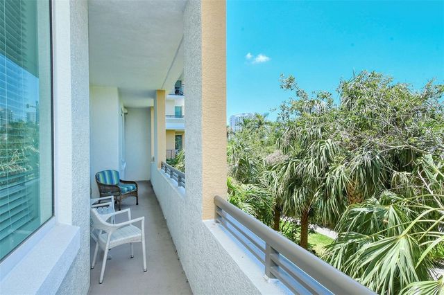 800 N TAMIAMI TRAIL 203, Sarasota, FL 34236