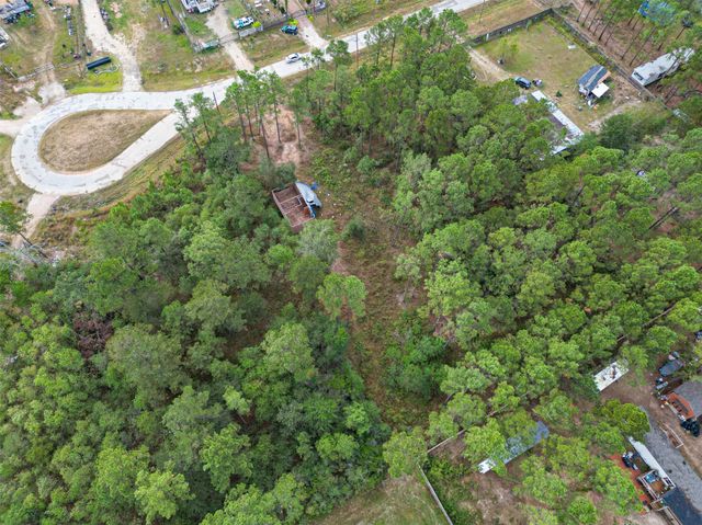 326 Road 5126, Cleveland, TX 77327
