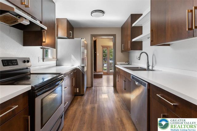 104 South Chestnut Street, Bath Boro, PA 18014