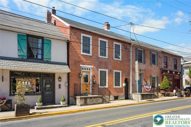 104 South Chestnut Street, Bath Boro, PA 18014