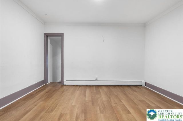 104 South Chestnut Street, Bath Boro, PA 18014