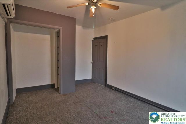 104 South Chestnut Street, Bath Boro, PA 18014