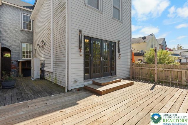 104 South Chestnut Street, Bath Boro, PA 18014