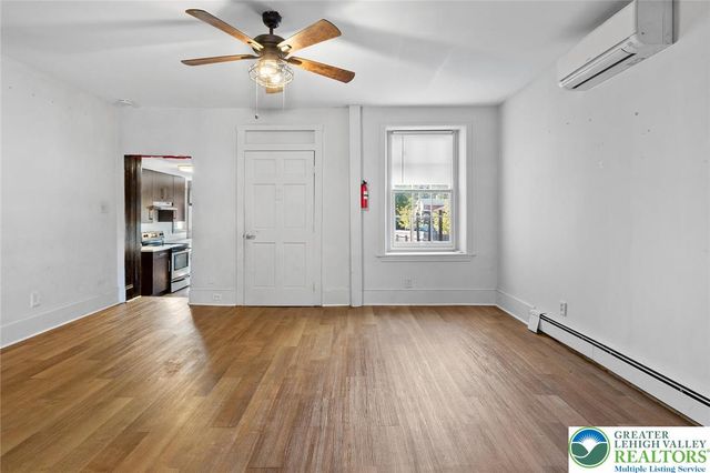 104 South Chestnut Street, Bath Boro, PA 18014