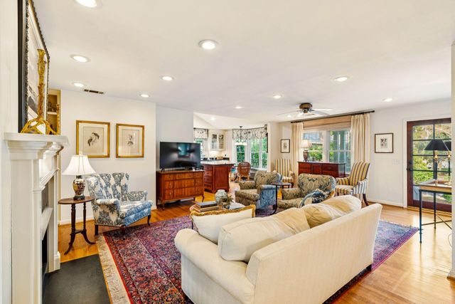 119 Freeman Street, Mount Pleasant, SC 29464