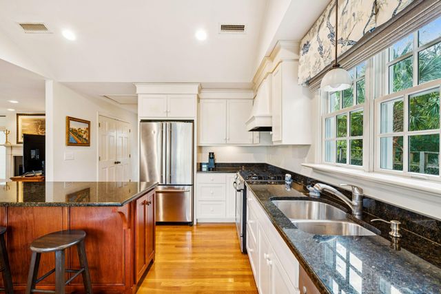 119 Freeman Street, Mount Pleasant, SC 29464