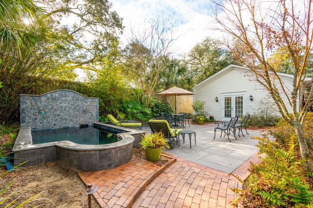 119 Freeman Street, Mount Pleasant, SC 29464