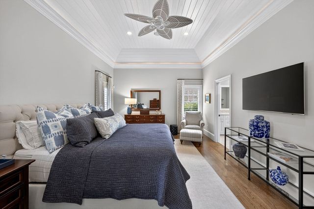 82 Crystal Lake Rd, Barnstable, MA 02655