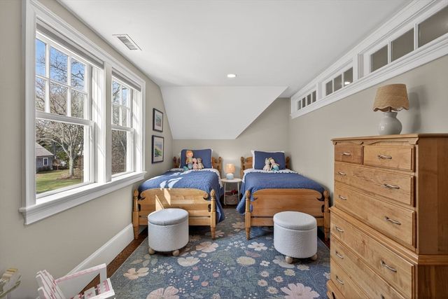 82 Crystal Lake Rd, Barnstable, MA 02655