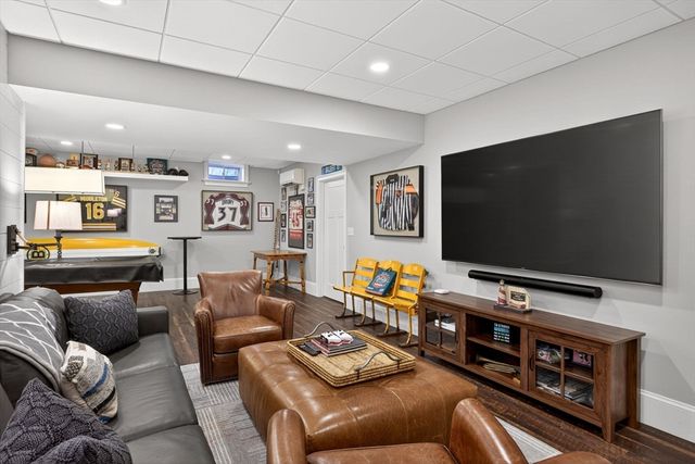 82 Crystal Lake Rd, Barnstable, MA 02655