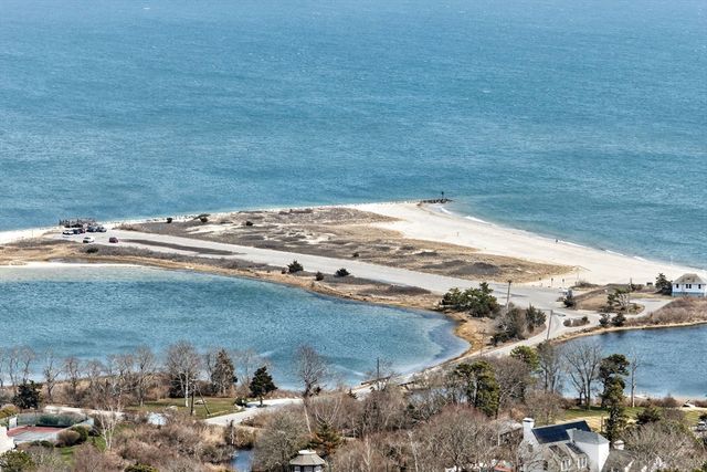 82 Crystal Lake Rd, Barnstable, MA 02655