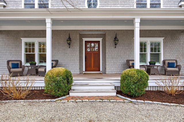 82 Crystal Lake Rd, Barnstable, MA 02655