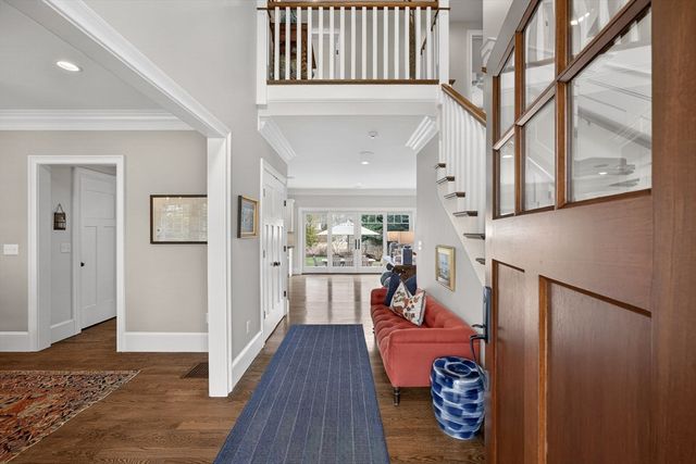 82 Crystal Lake Rd, Barnstable, MA 02655