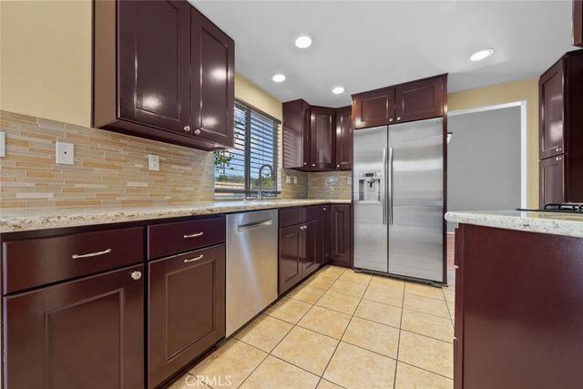 3912 Lost Springs Drive, Calabasas, CA 91301