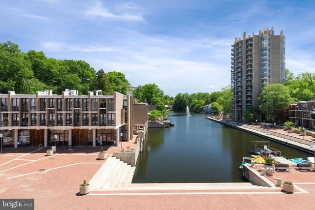 1620 CHIMNEY HOUSE RD, Reston, VA 20190