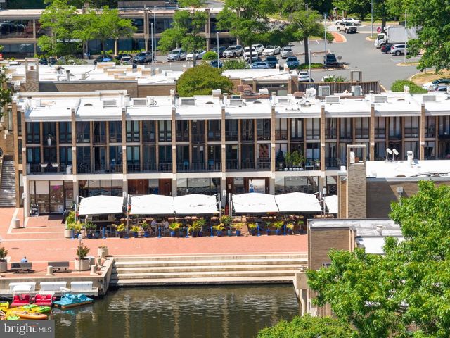 1620 CHIMNEY HOUSE RD, Reston, VA 20190