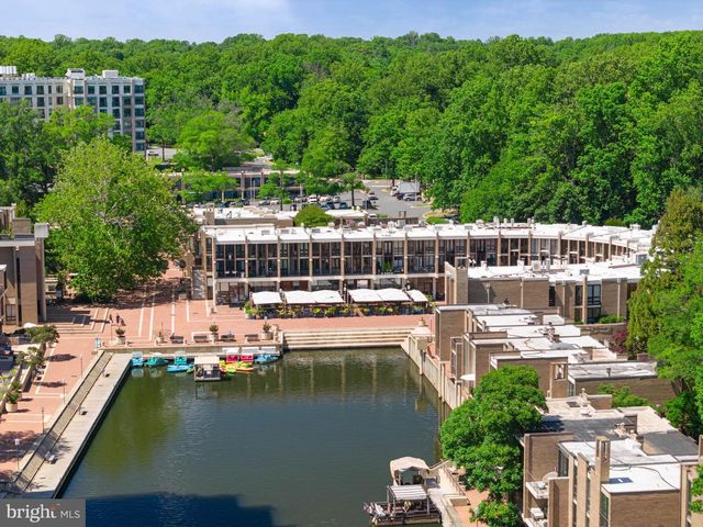 1620 CHIMNEY HOUSE RD, Reston, VA 20190