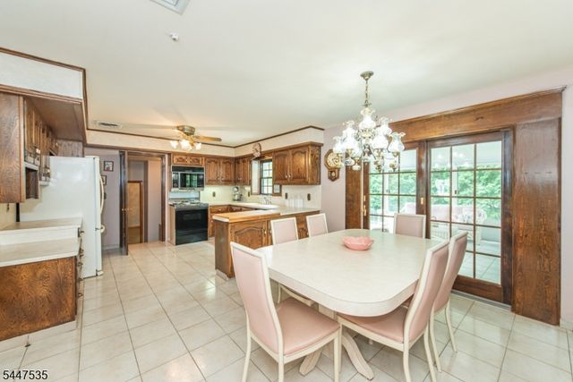 21 Bates Dr, Fairfield Twp., NJ 07004