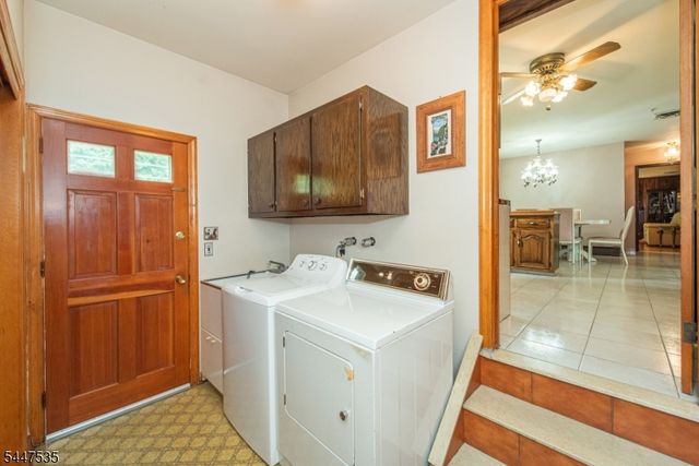 21 Bates Dr, Fairfield Twp., NJ 07004
