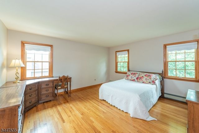 21 Bates Dr, Fairfield Twp., NJ 07004