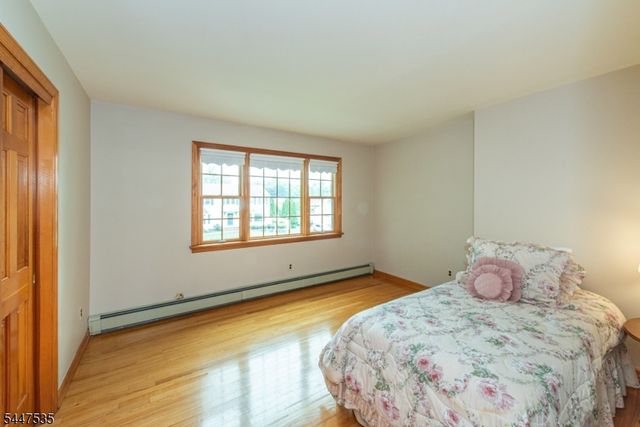 21 Bates Dr, Fairfield Twp., NJ 07004