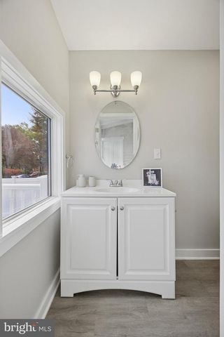 405 N SWARTHMORE AVE, Ridley Park, PA 19078